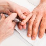 maniure i pedicure dla mężczyzn
